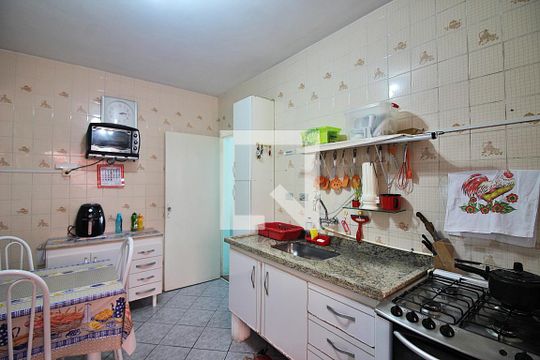 Cozinha de apartamento à venda com 2 quartos, 74m² em Rudge Ramos, São Bernardo do Campo
