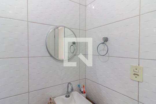 Detalhe do banheiro social de casa para alugar com 3 quartos, 250m² em Real, Praia Grande