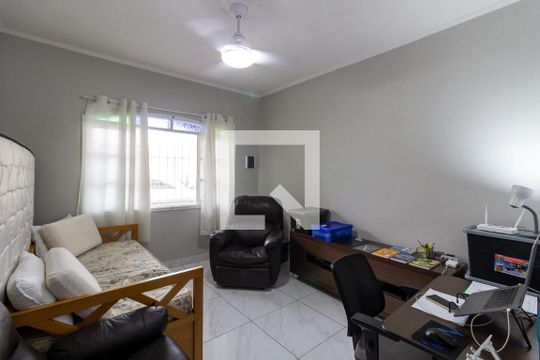 Casa para alugar com 3 quartos, 250m² em Real, Praia Grande