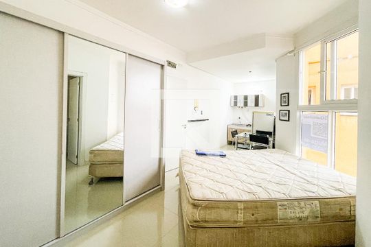 Quarto de apartamento à venda com 0 quarto, 30m² em Centro, São Leopoldo