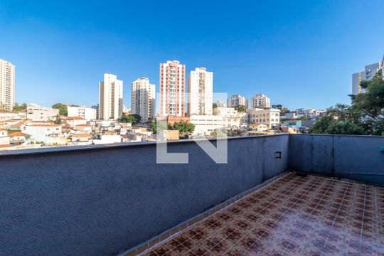 Varanda dos Quartos 1 e 2 de casa à venda com 2 quartos, 150m² em Jardim Paraíso, São Paulo