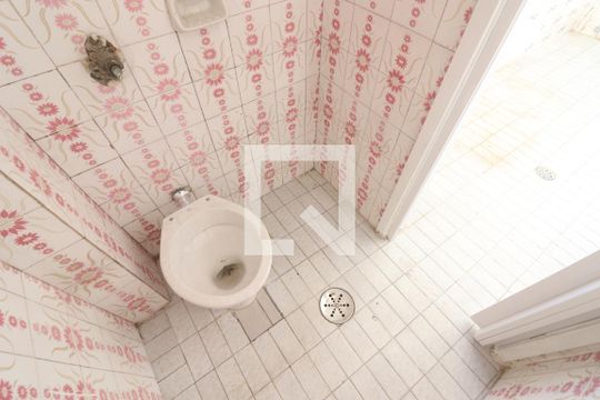 Banheiro Área de Serviço de apartamento à venda com 2 quartos, 81m² em Tucuruvi, São Paulo