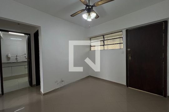 Apartamento para alugar com 2 quartos, 55m² em Sumarezinho, São Paulo