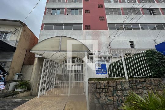 Fachada de apartamento para alugar com 2 quartos, 55m² em Sumarezinho, São Paulo