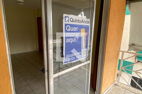 Plaquinha de apartamento para alugar com 2 quartos, 65m² em Chácaras Rio, Petrópolis, Duque de Caxias