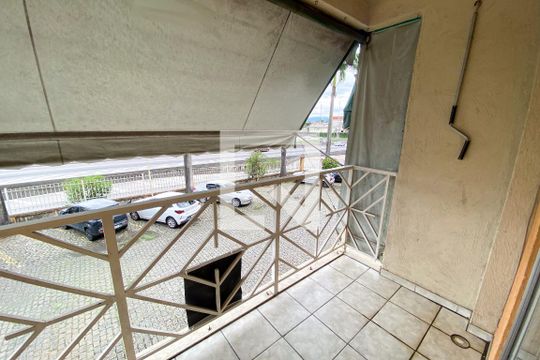 Varanda de apartamento para alugar com 2 quartos, 65m² em Chácaras Rio, Petrópolis, Duque de Caxias