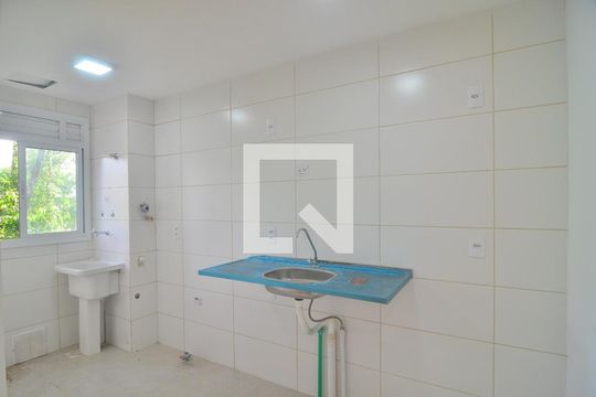 Cozinha de apartamento para alugar com 2 quartos, 42m² em Estância Velha, Canoas