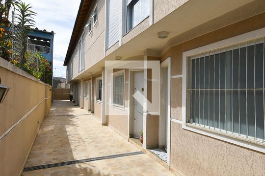 Área comum de casa de condomínio à venda com 2 quartos, 60m² em Vila Nilo, São Paulo