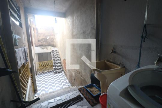Área de Serviço de casa à venda com 5 quartos, 235m² em Jardim Centenario, São Paulo