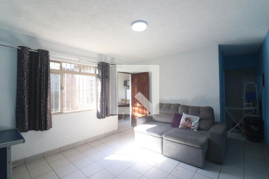 Sala  de casa à venda com 5 quartos, 235m² em Jardim Centenario, São Paulo