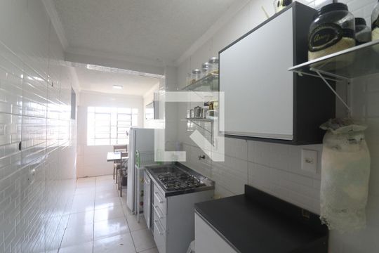 Cozinha  de casa à venda com 5 quartos, 235m² em Jardim Centenario, São Paulo