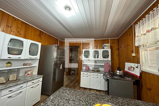 Cozinha de casa à venda com 2 quartos, 180m² em Jardim América, São Leopoldo