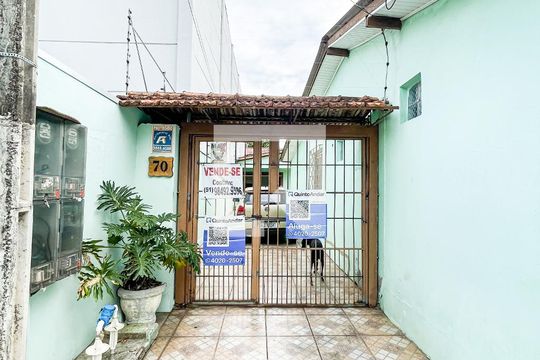 Fachada de casa à venda com 2 quartos, 109m² em Morro do Espelho, São Leopoldo