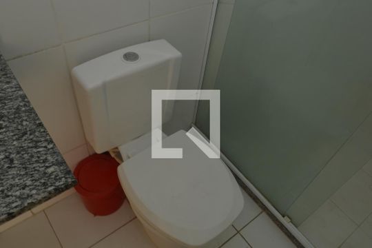 Banheiro de apartamento para alugar com 2 quartos, 64m² em Pechincha, Rio de Janeiro