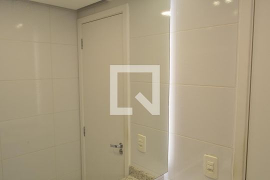 Banheiro de apartamento à venda com 2 quartos, 65m² em Pechincha, Rio de Janeiro