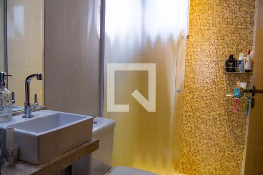 Banheiro da Suíte de apartamento à venda com 2 quartos, 100m² em Parque das Nações, Santo André