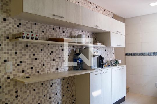 Cozinha de apartamento à venda com 2 quartos, 100m² em Parque das Nações, Santo André