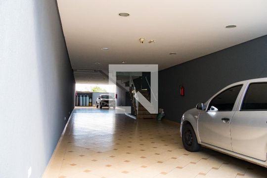 Garagem de apartamento à venda com 2 quartos, 100m² em Parque das Nações, Santo André