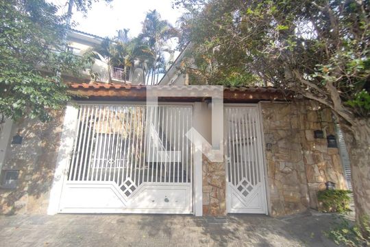 fachada de casa à venda com 4 quartos, 210m² em Vila Mazzei, São Paulo