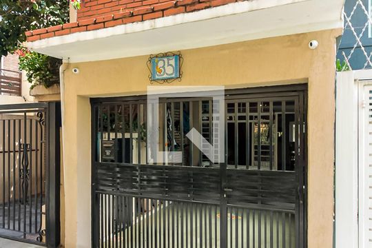 Fachada de casa à venda com 2 quartos, 120m² em Santana, São Paulo