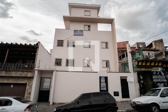 Fachada de apartamento à venda com 2 quartos, 42m² em Vila Nhocuné, São Paulo