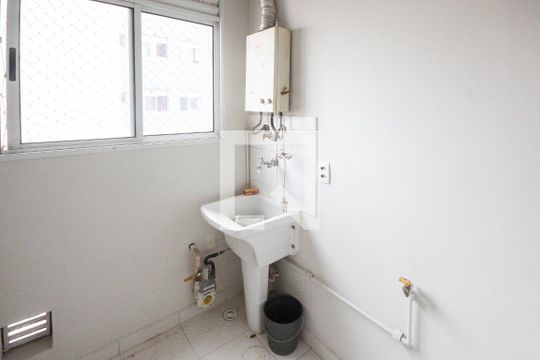 Área de Serviço de apartamento para alugar com 2 quartos, 44m² em Sítio Pinheirinho, São Paulo