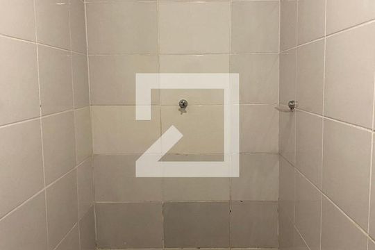 Banheiro de casa para alugar com 4 quartos, 180m² em Vila Barcelona, Sorocaba