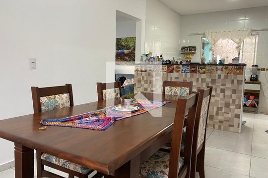 Sala de Jantar de casa para alugar com 4 quartos, 180m² em Vila Barcelona, Sorocaba