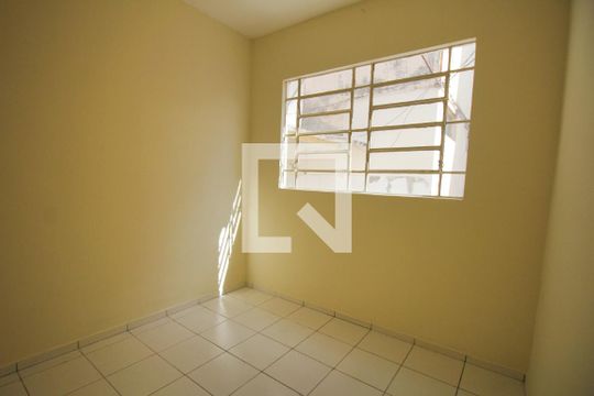 Quarto 2 de casa para alugar com 2 quartos, 55m² em Concórdia, Belo Horizonte