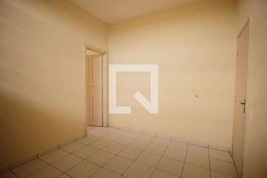 Quarto 1 de casa para alugar com 2 quartos, 55m² em Concórdia, Belo Horizonte