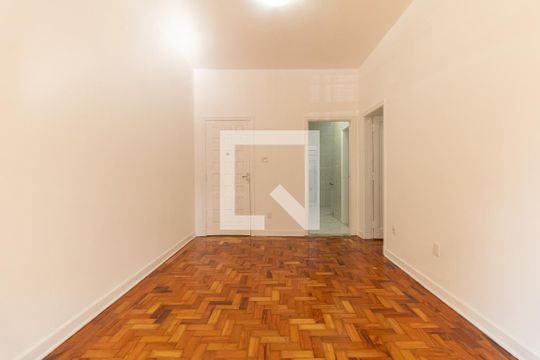 Sala de apartamento para alugar com 2 quartos, 60m² em Aclimação, São Paulo