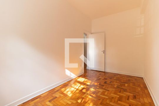 Quarto 1 de apartamento para alugar com 2 quartos, 60m² em Aclimação, São Paulo