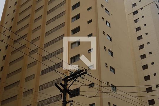 Fachada de apartamento à venda com 2 quartos, 52m² em Chora Menino, São Paulo
