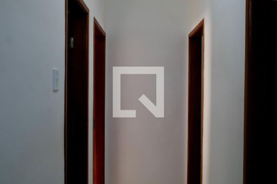 Corredor de apartamento à venda com 3 quartos, 111m² em Centro, Belo Horizonte