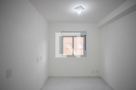 Suíte de apartamento para alugar com 1 quarto, 24m² em Paraíso do Morumbi, São Paulo