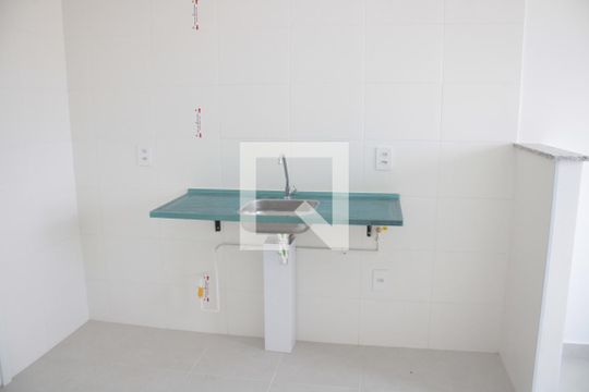 Cozinha de apartamento para alugar com 1 quarto, 26m² em Vila Ema, São Paulo