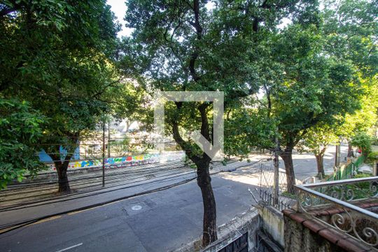 Vista do Quarto 1 de casa à venda com 3 quartos, 200m² em Tijuca, Rio de Janeiro