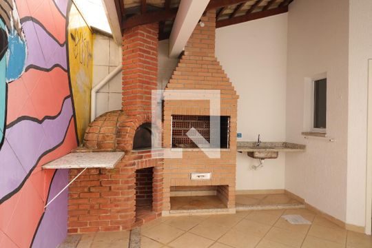 ÁreacomumChurrasqueira02 de casa para alugar com 4 quartos, 323m² em Vila Bastos, Santo André