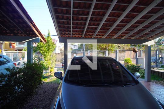 Sala_Vista  de casa à venda com 3 quartos, 140m² em Jardim Itu, Porto Alegre