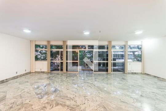 Sala de apartamento à venda com 4 quartos, 310m² em Tijuca, Rio de Janeiro