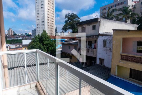 Sacada de kitnet/studio para alugar com 1 quarto, 26m² em Vila Mira, São Paulo