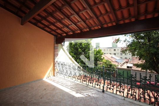 Varanda de casa à venda com 4 quartos, 360m² em Floramar, Belo Horizonte