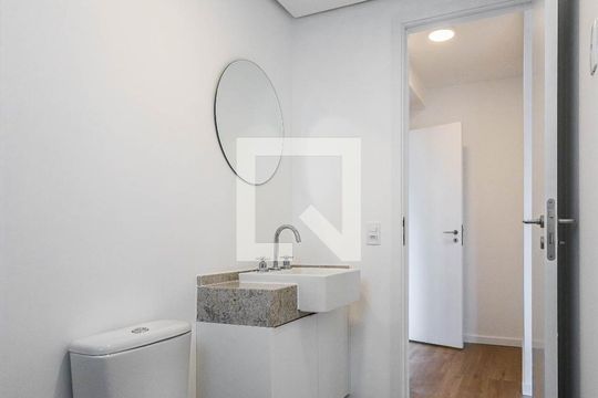Banheiro da Suíte 2 de apartamento para alugar com 2 quartos, 70m² em Pinheiros, São Paulo