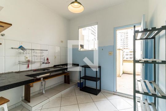 Cozinha de apartamento à venda com 1 quarto, 77m² em República, São Paulo