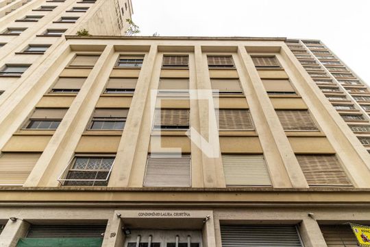 Fachada de apartamento à venda com 1 quarto, 77m² em República, São Paulo