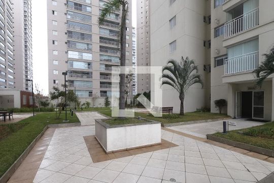 Área comum de apartamento à venda com 3 quartos, 75m² em Vila Augusta, Guarulhos