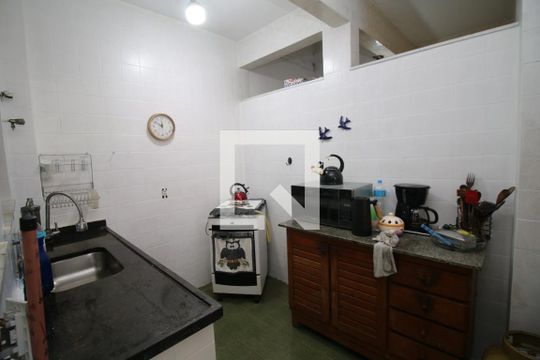 Cozinha de apartamento para alugar com 2 quartos, 60m² em Olaria, Rio de Janeiro