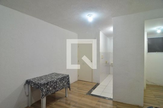 Sala de apartamento à venda com 1 quarto, 42m² em São Luis, Canoas
