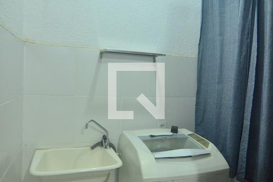 Área de Serviço de apartamento à venda com 1 quarto, 42m² em São Luis, Canoas