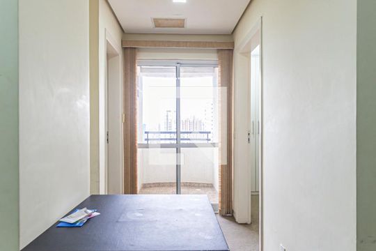 Corredor de apartamento para alugar com 1 quarto, 41m² em Centro, Santo André